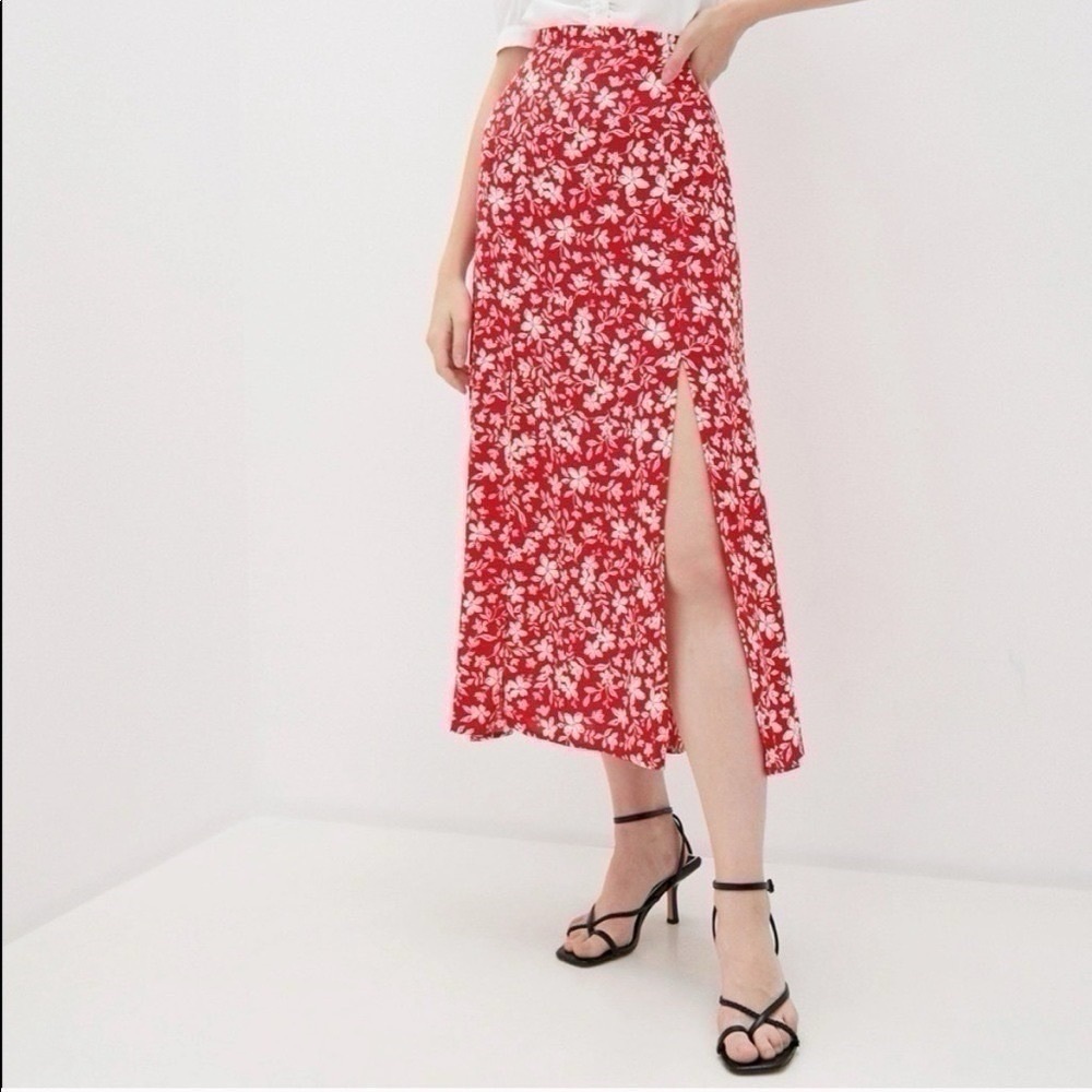 Topshop Austin Floral Front Slit Skirt In Red
